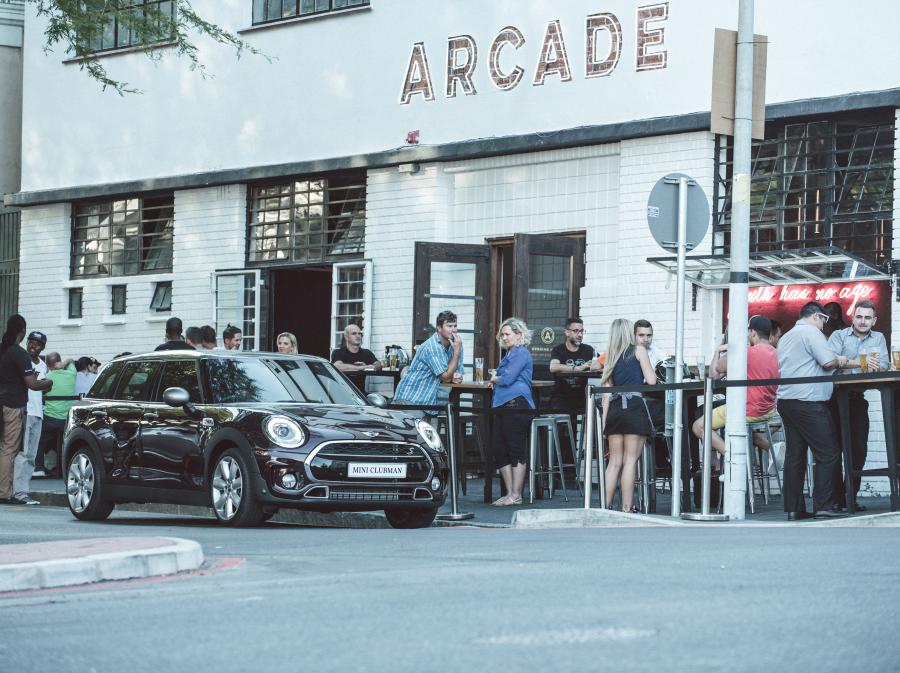  Mini Cooper S Clubman 2016 года  (ZA) (фото 18 из 30)